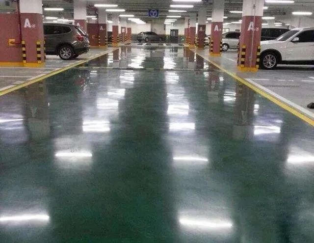 成都固化剂地坪施工注意事项